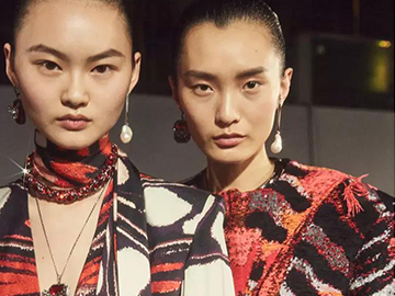 Alexander McQueen 2018秋冬女装时装秀